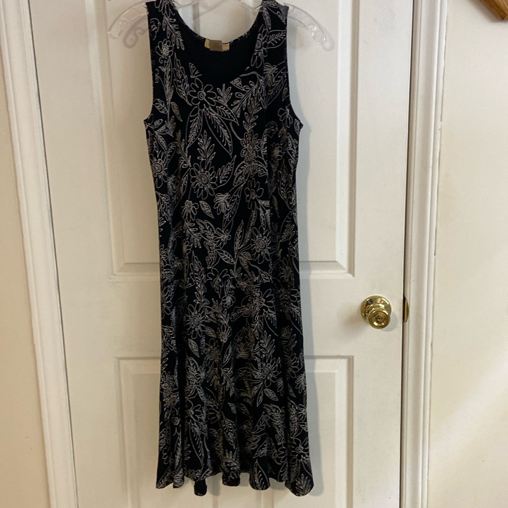 Wrinkles free dress